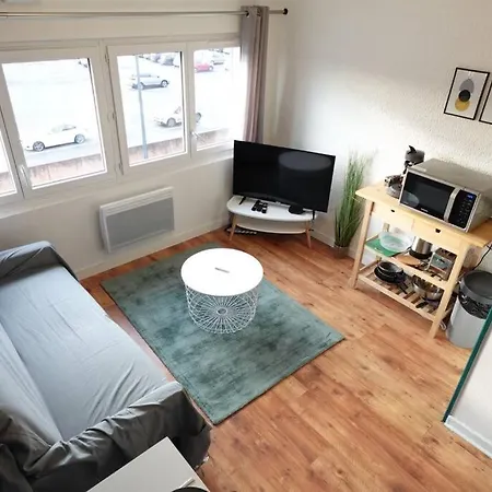 Private Green Hypercentre *